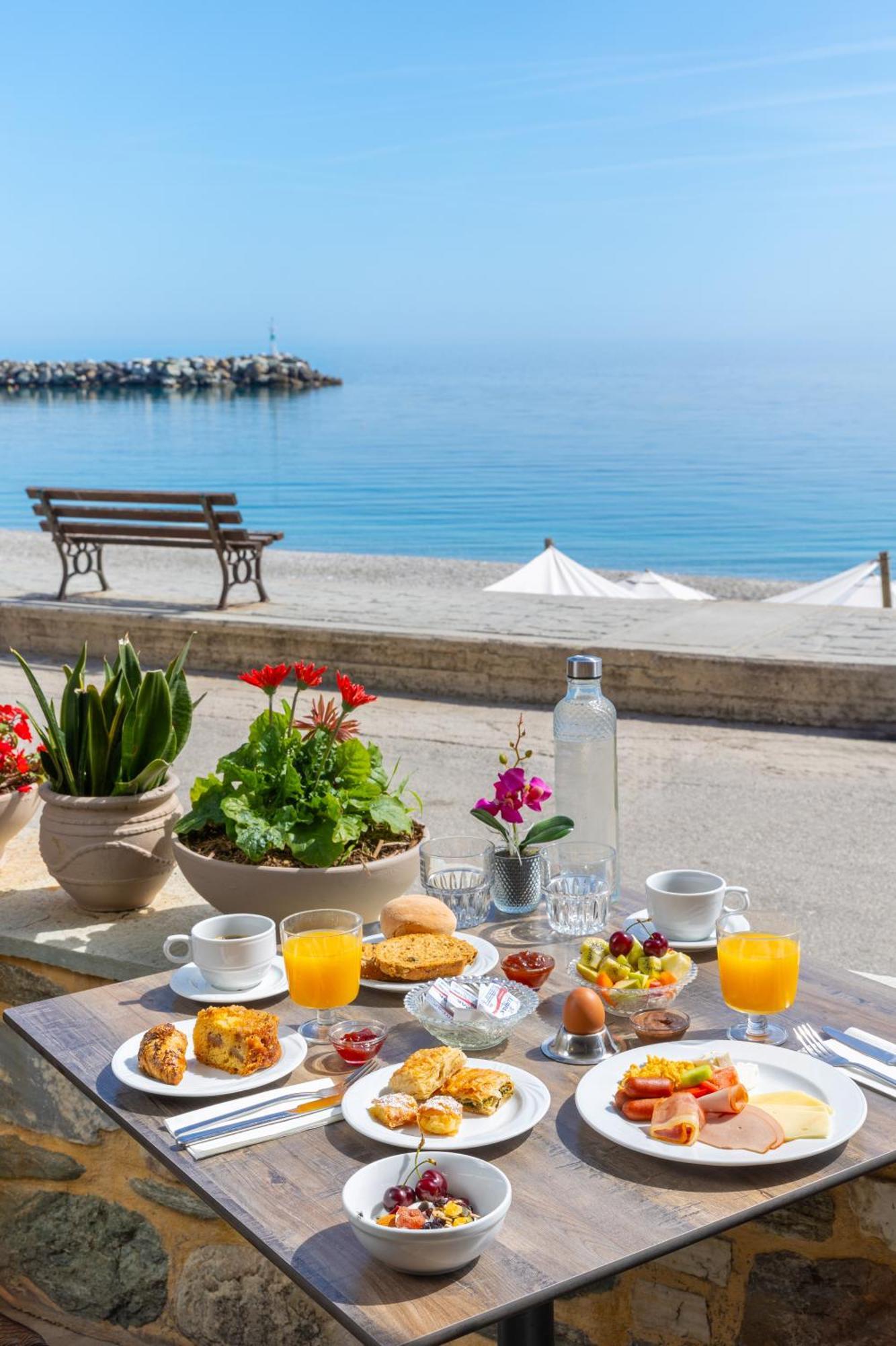 Kenta Beach Hotel Agios Ioannis  외부 사진