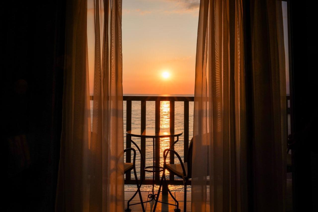 Kenta Beach Hotel Agios Ioannis  외부 사진